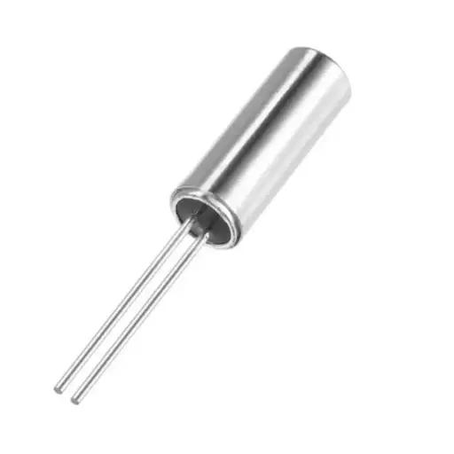 [COSCP007] Cristal De Cuarzo Pequeño Para Reloj Pasivo De 32.768khz THT